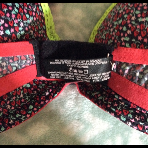 VS   Sexy Little Things  Fancy Pushup Bra  NWOT - Picture 6 of 8